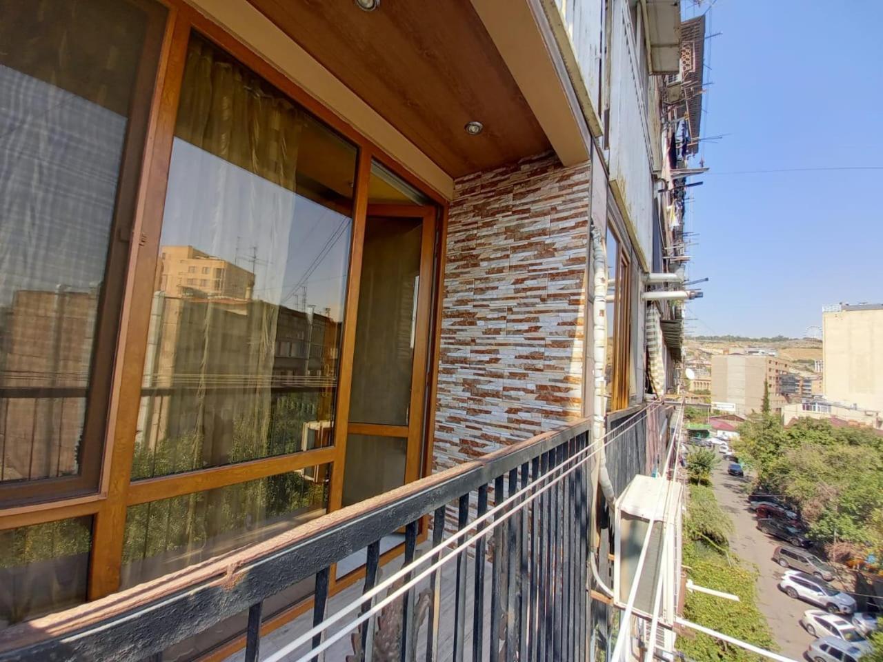 Gevorg'S Appartment Jerevan Eksteriør billede